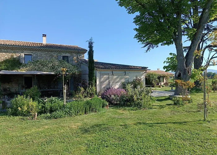 La Bohême La Belle Etoile Petit déjeuner compris